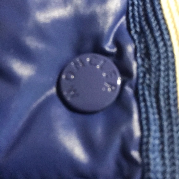 Winter jacket - Picture 11 of 12
